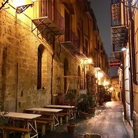 Holiday home Palazzo Artale Holiday Homes *