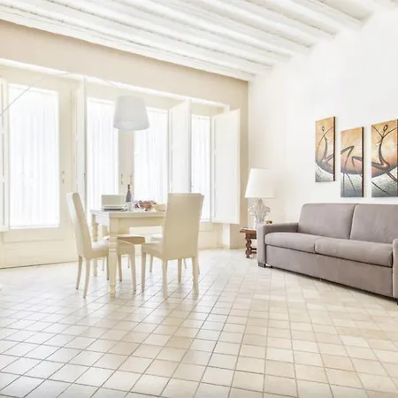 Palazzo Artale Holiday Homes Ferienhaus Palermo