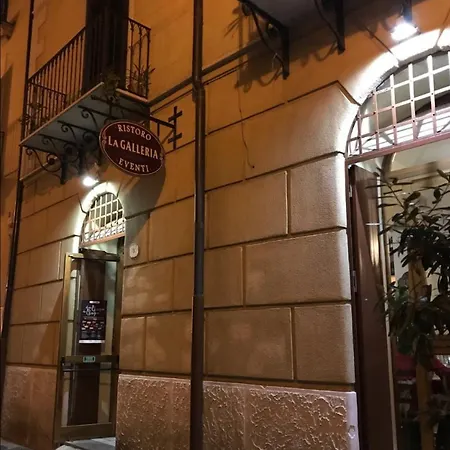 Palazzo Artale Holiday Homes Ferienhaus