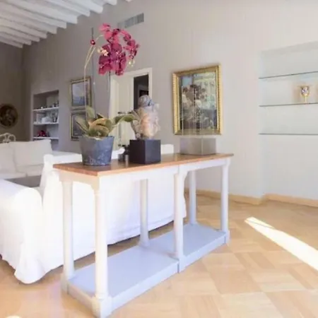 Feriehus Palazzo Artale Holiday Homes